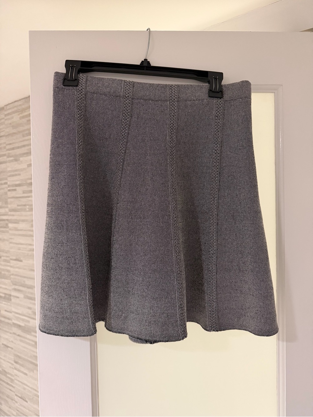 ZARA Classic Gray A-Line Knit Skirt